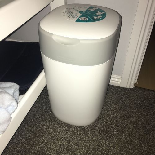 Tommee Tippee Twist & Click Nappy Disposal Bin Tell Me Baby