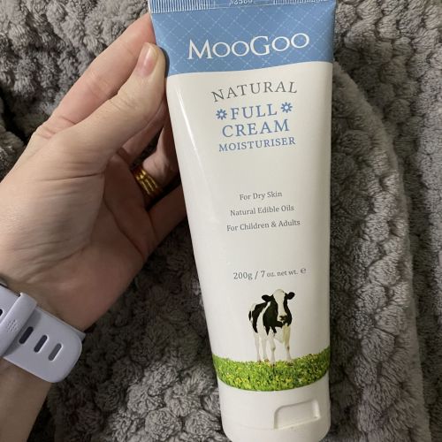 MooGoo Full Cream Moisturiser Reviews, Feedback Tell Me Baby